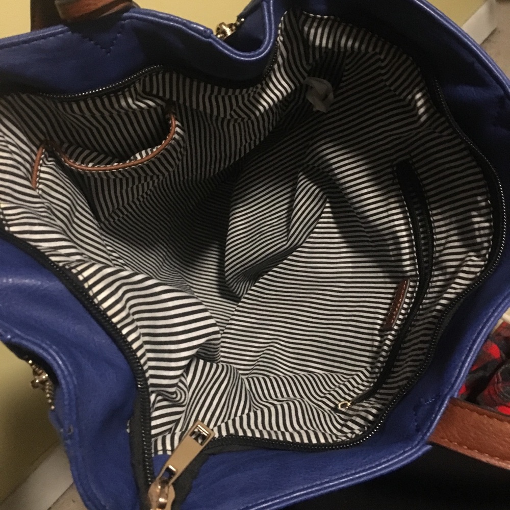 Call it Spring large tote handbag - Picture 3 of 5